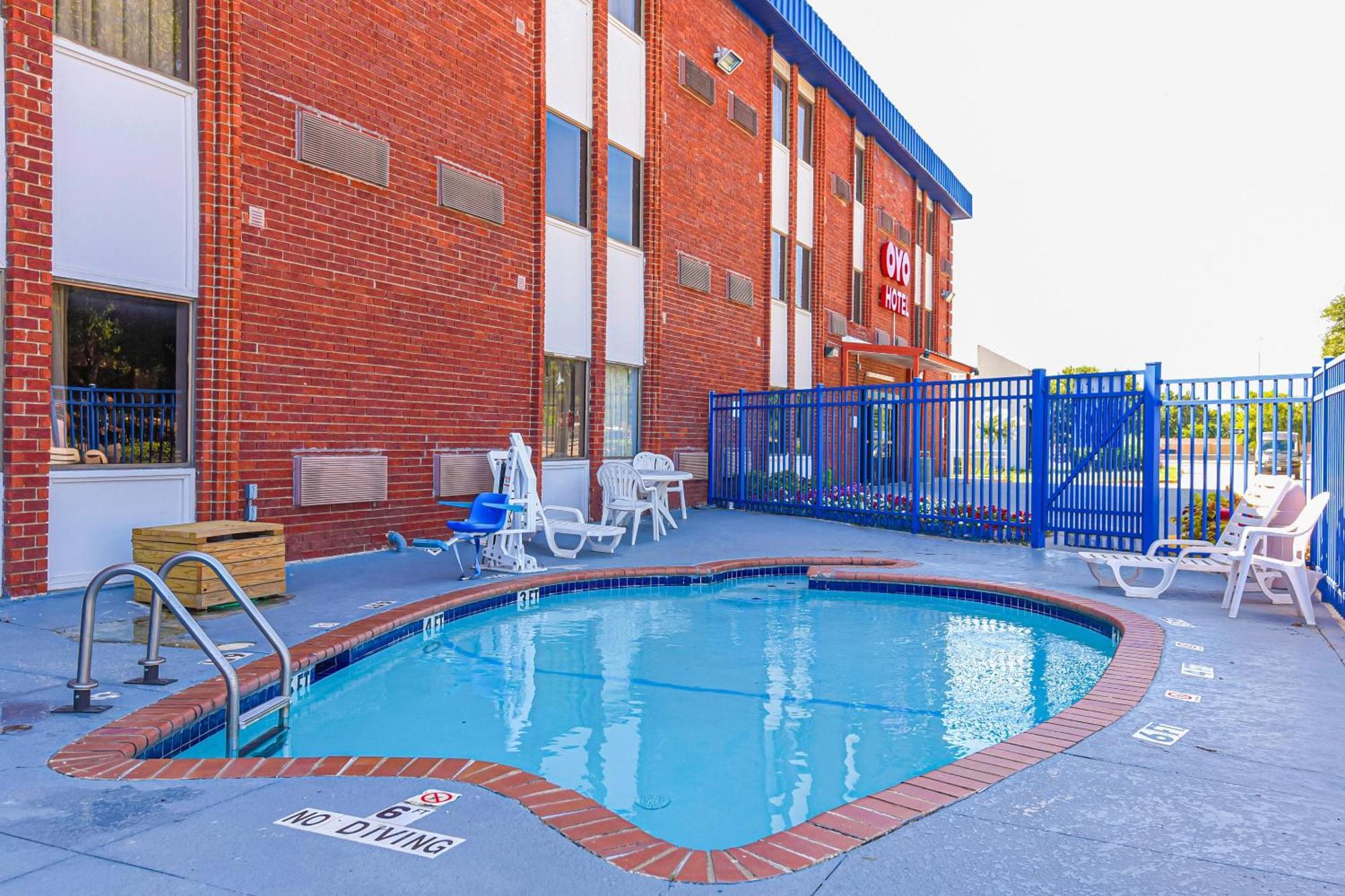Oyo Hotel Irving Dfw Airport South Экстерьер фото
