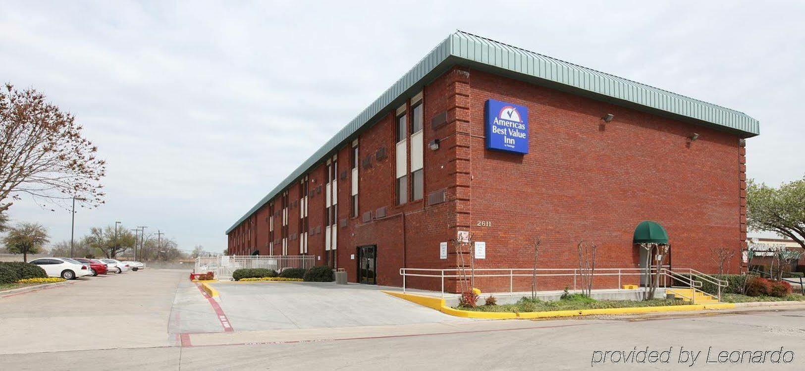 Oyo Hotel Irving Dfw Airport South Экстерьер фото